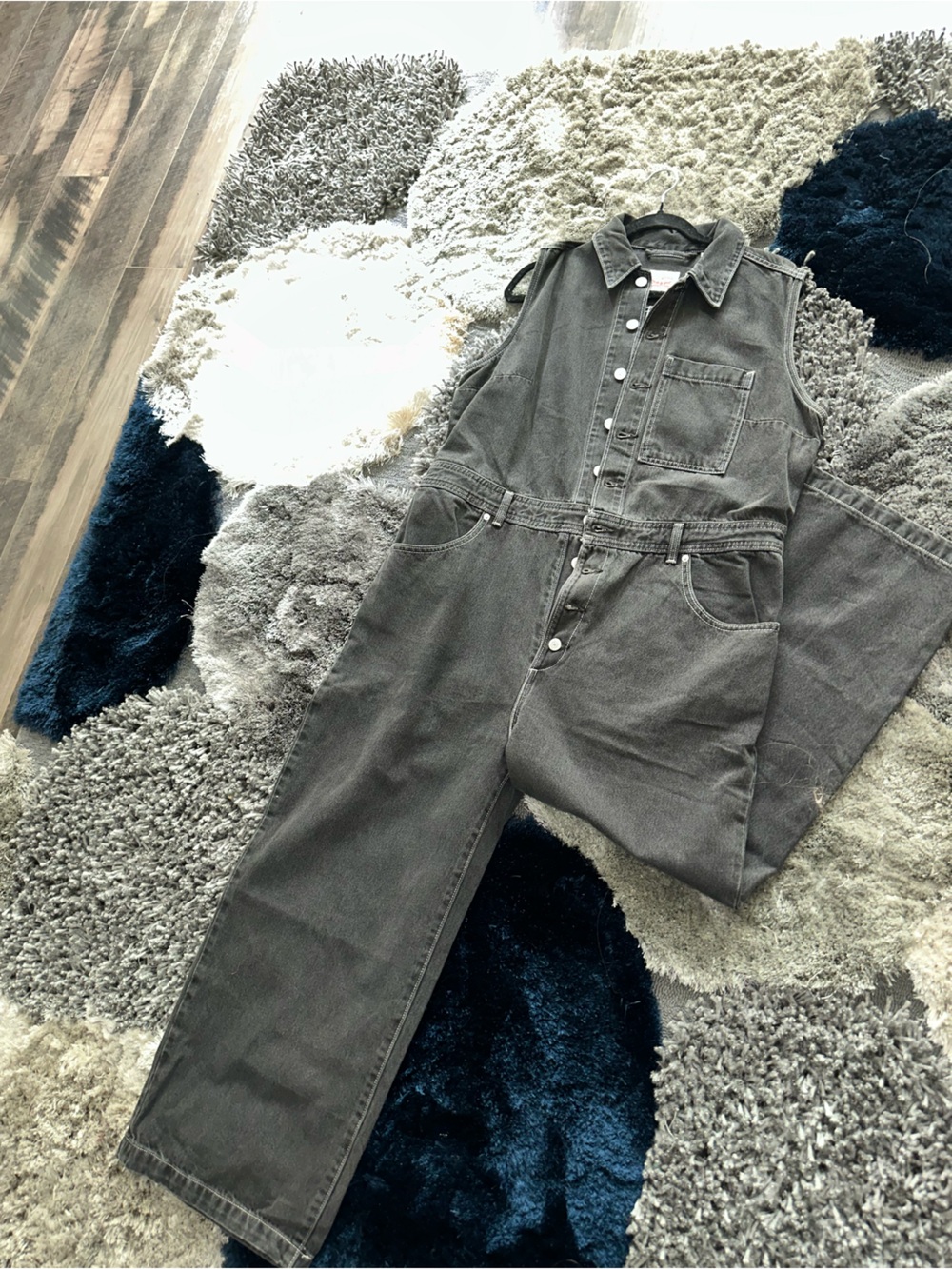 Vintage-Inspired women’s Black Denim Jumpsuit - Picture 3 of 5